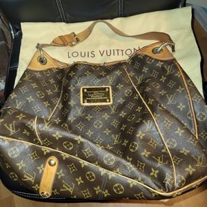 Vintage LOUIS VUITTON Monogram Galliera GM